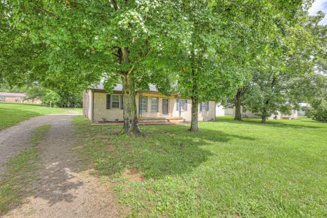 131 Clauson Drive Columbia TN 38401