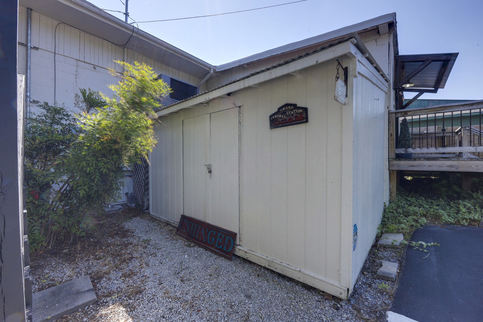 2616 Hwy 41, S Greenbrier TN 37073