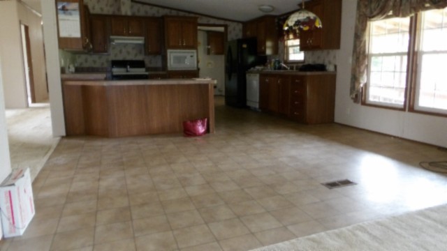11500 Clay County Highway Moss TN 38575