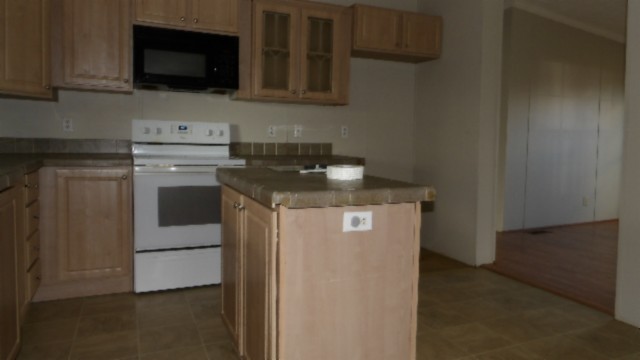 11500 Clay County Highway Moss TN 38575