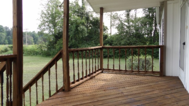 11500 Clay County Highway Moss TN 38575