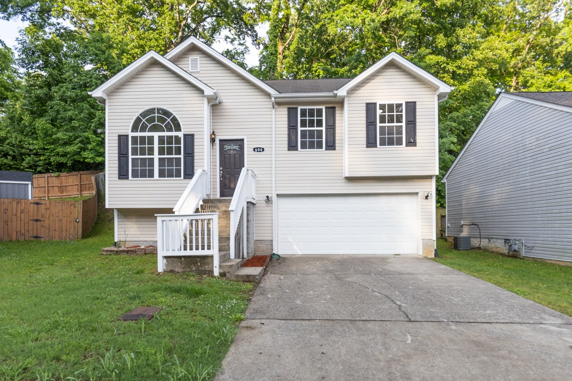 694 Belgium Drive Hermitage TN 37076