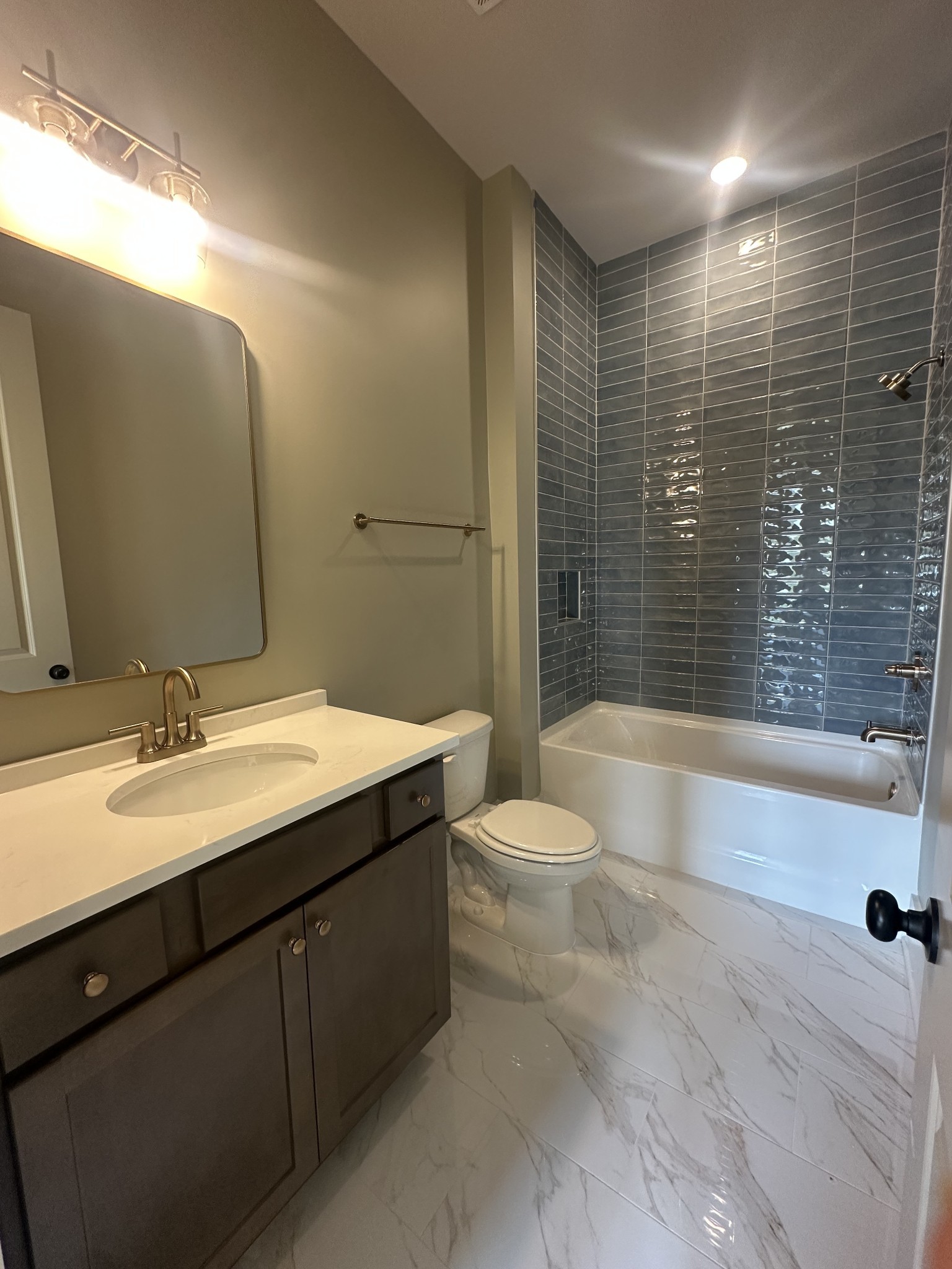 165 Manor Way Hendersonville TN 37075