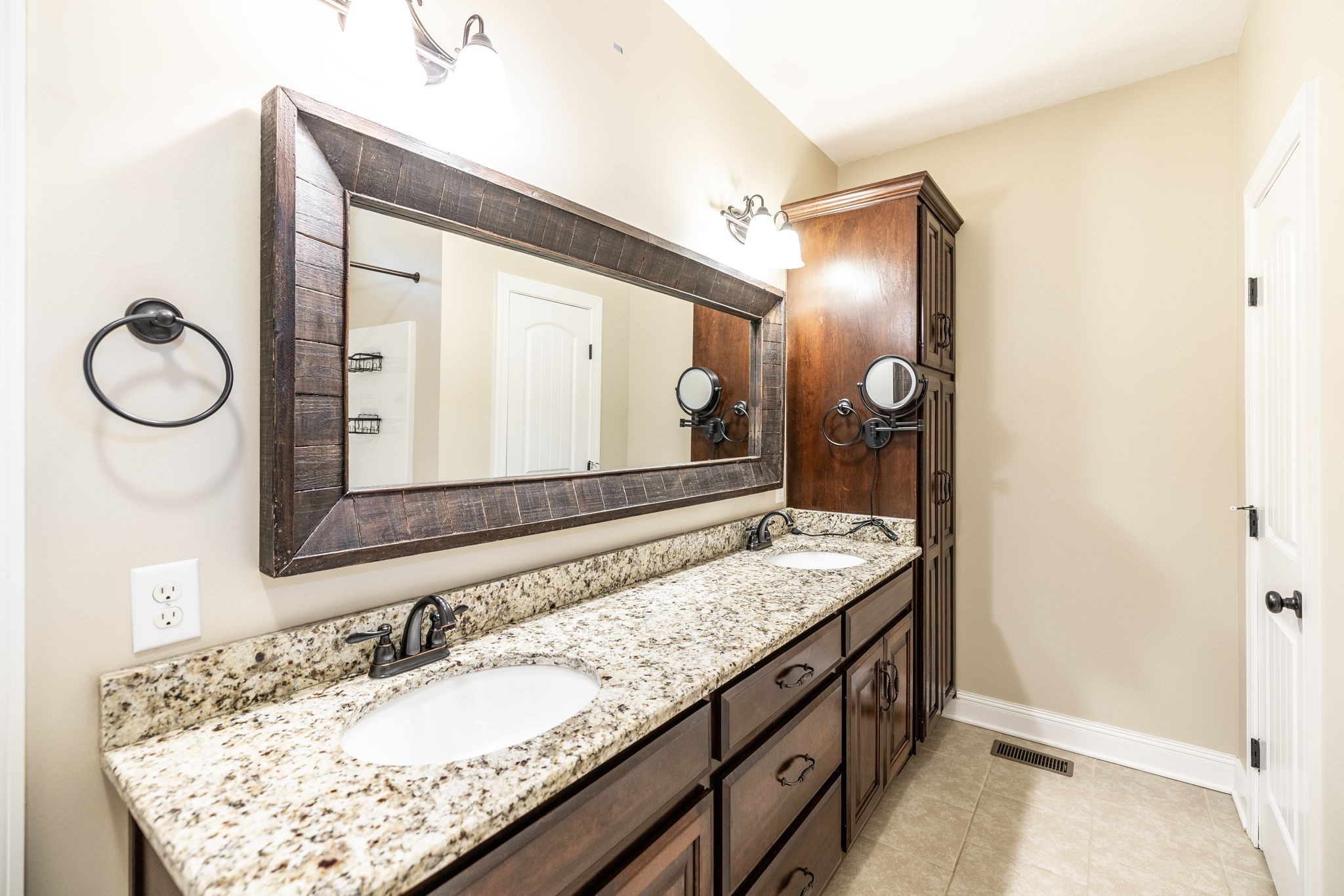 525 Bridle Path Lane Hartsville TN 37074