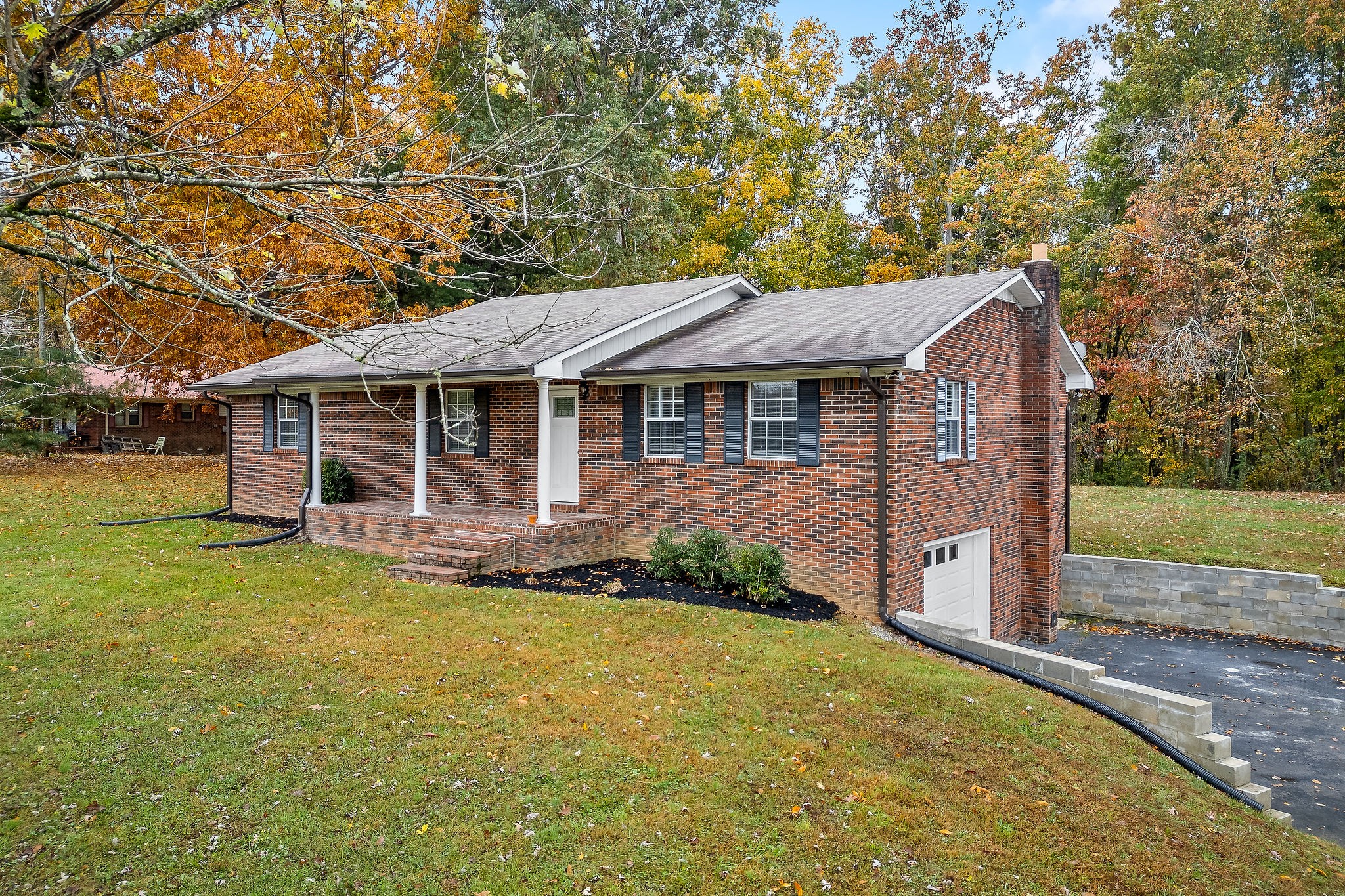 207 Martin Ridge Lane Gainesboro TN 38562