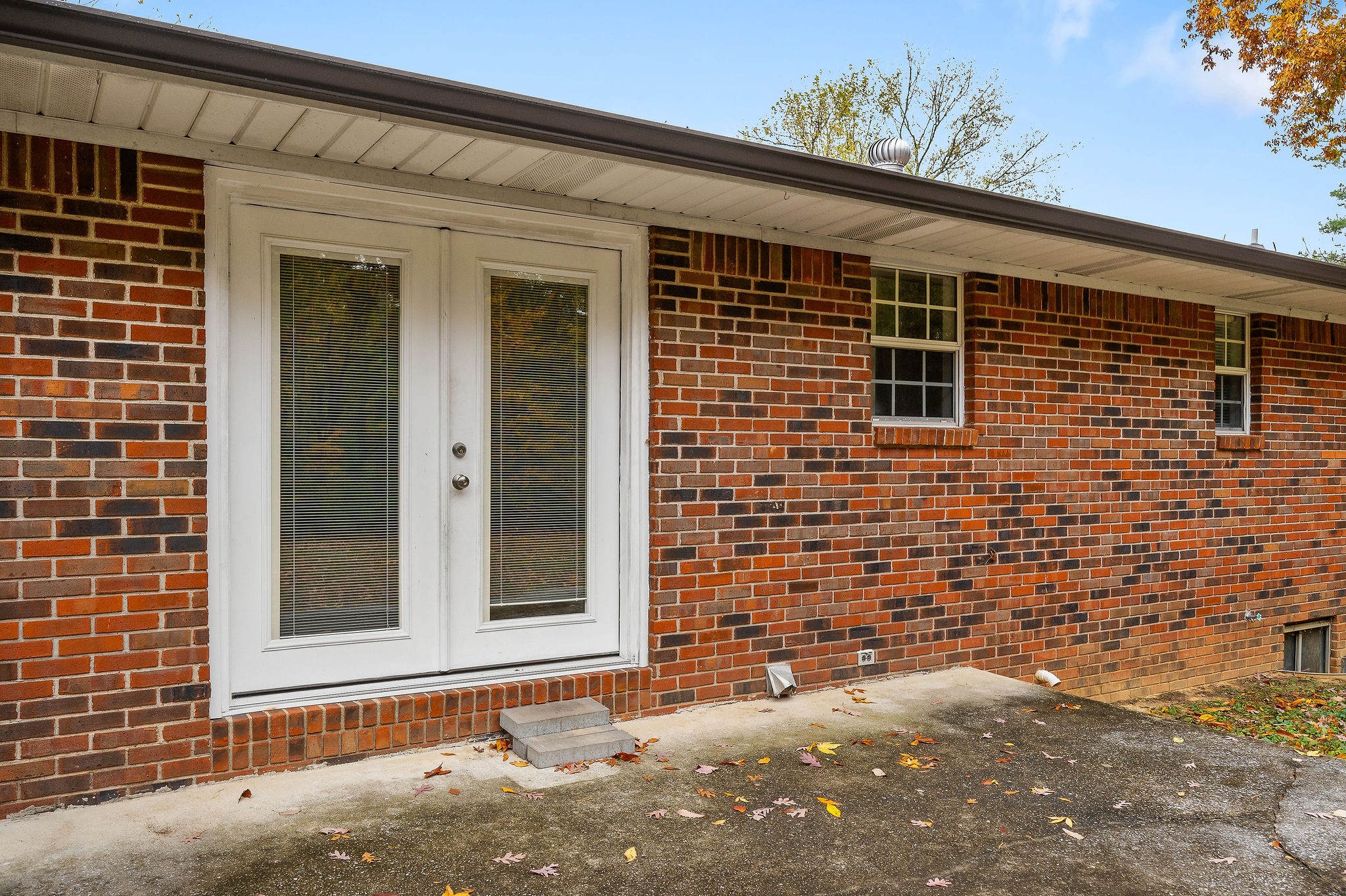 207 Martin Ridge Lane Gainesboro TN 38562