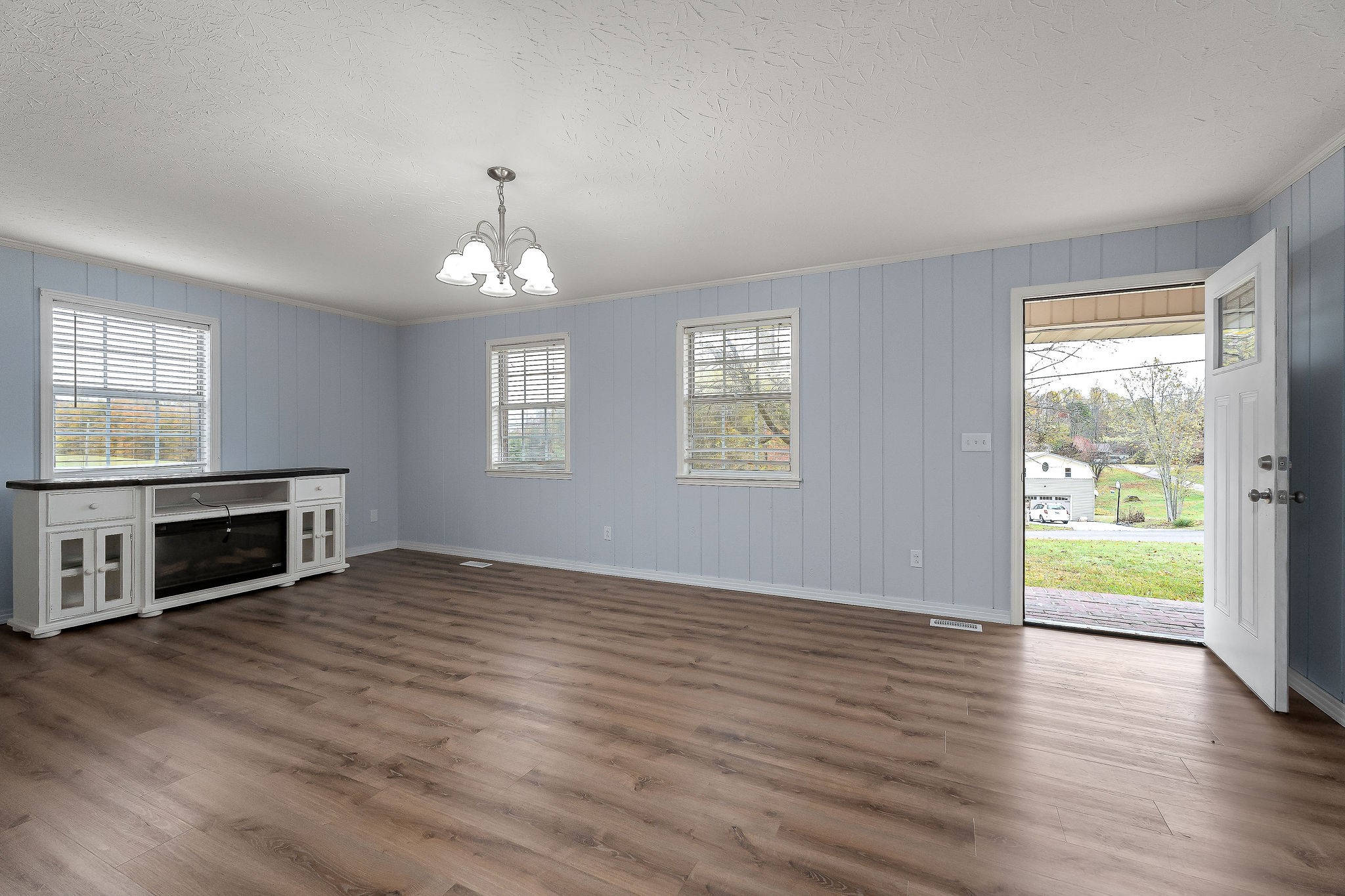 207 Martin Ridge Lane Gainesboro TN 38562