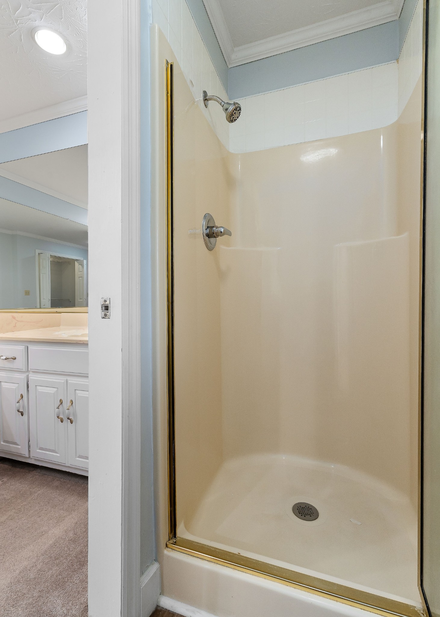 207 Martin Ridge Lane Gainesboro TN 38562