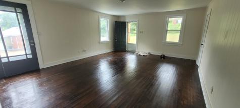 100 Hurt Avenue Centerville TN 37033