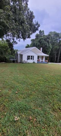 100 Hurt Avenue Centerville TN 37033
