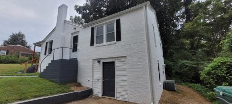 100 Hurt Avenue Centerville TN 37033