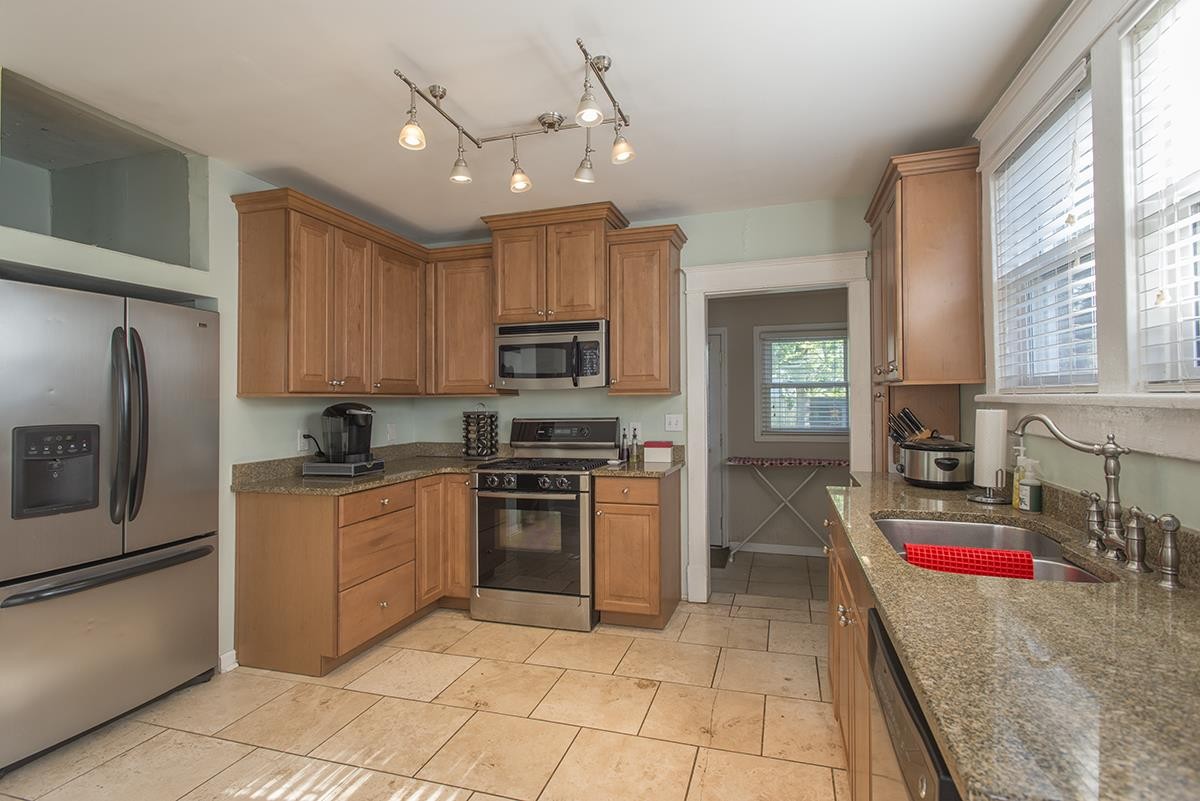 1318 Sweetbriar Avenue Nashville TN 37212
