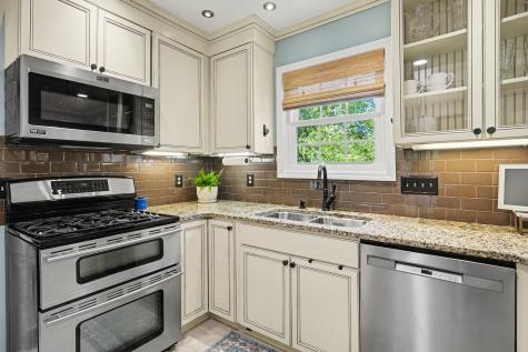 228 N Clematis Court Franklin TN 37067