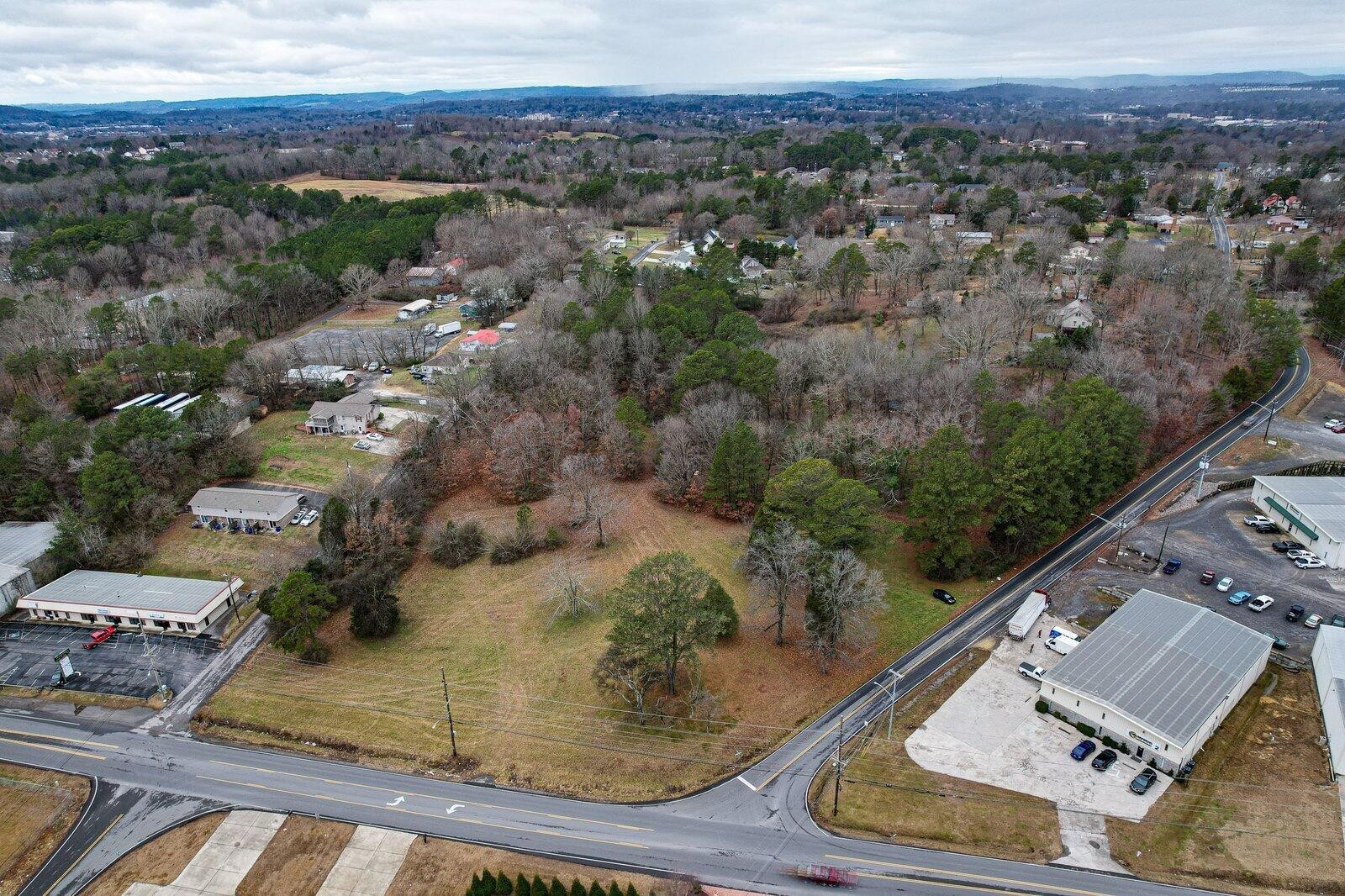 8 37th Street, NE Cleveland TN 37312