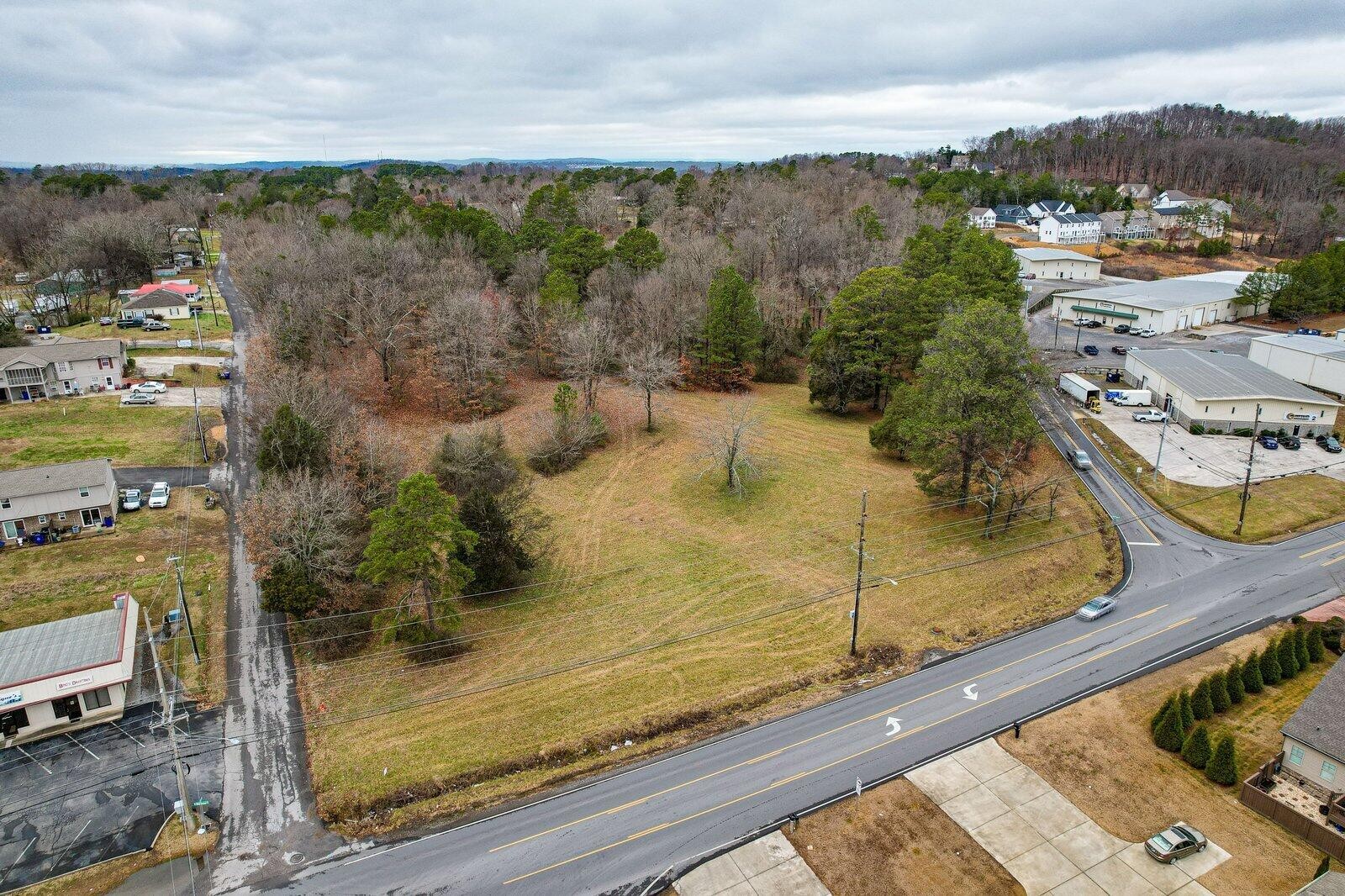 8 37th Street, NE Cleveland TN 37312