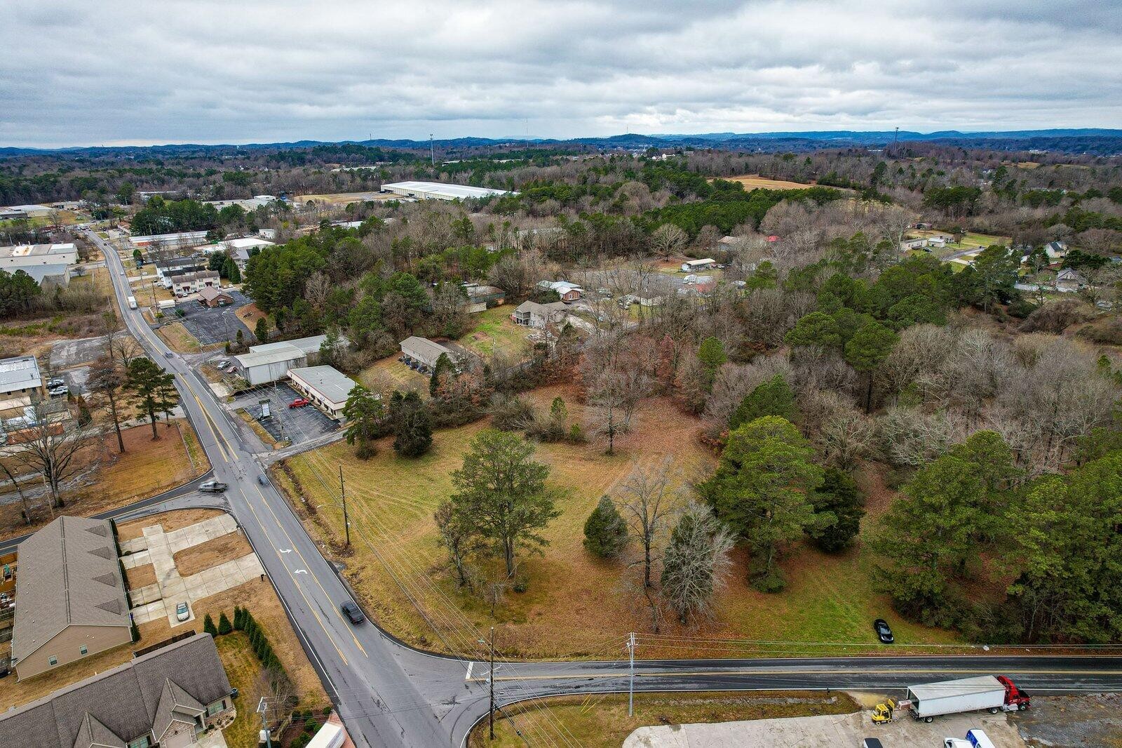 8 37th Street, NE Cleveland TN 37312