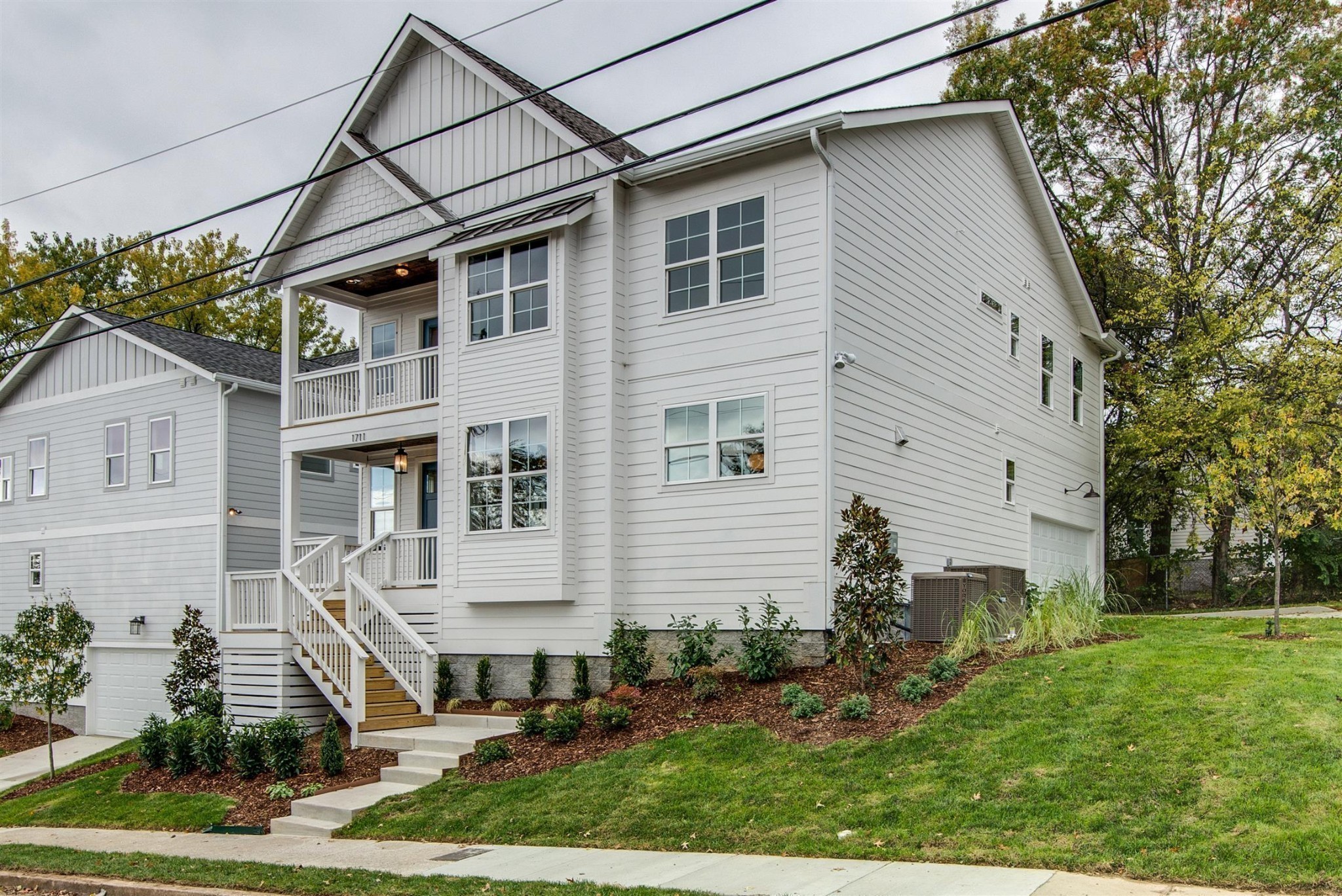 1711 10th Avenue, S Nashville TN 37203