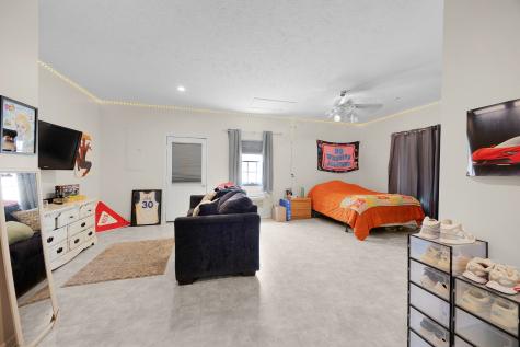 112 Stillwater Drive Paris TN 38242