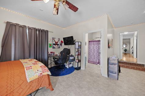 112 Stillwater Drive Paris TN 38242