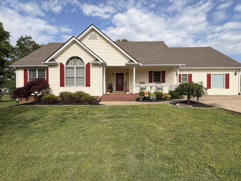 112 Stillwater Drive Paris TN 38242