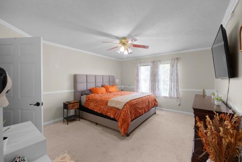 112 Stillwater Drive Paris TN 38242