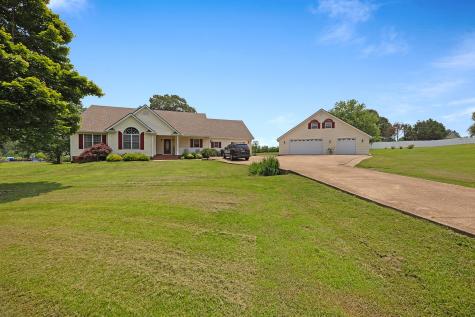 112 Stillwater Drive Paris TN 38242