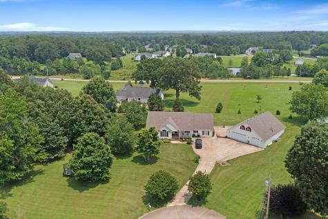 112 Stillwater Drive Paris TN 38242