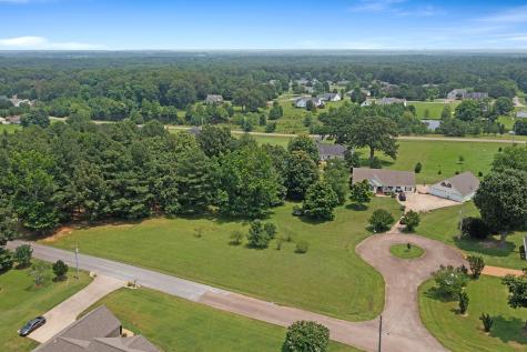 112 Stillwater Drive Paris TN 38242