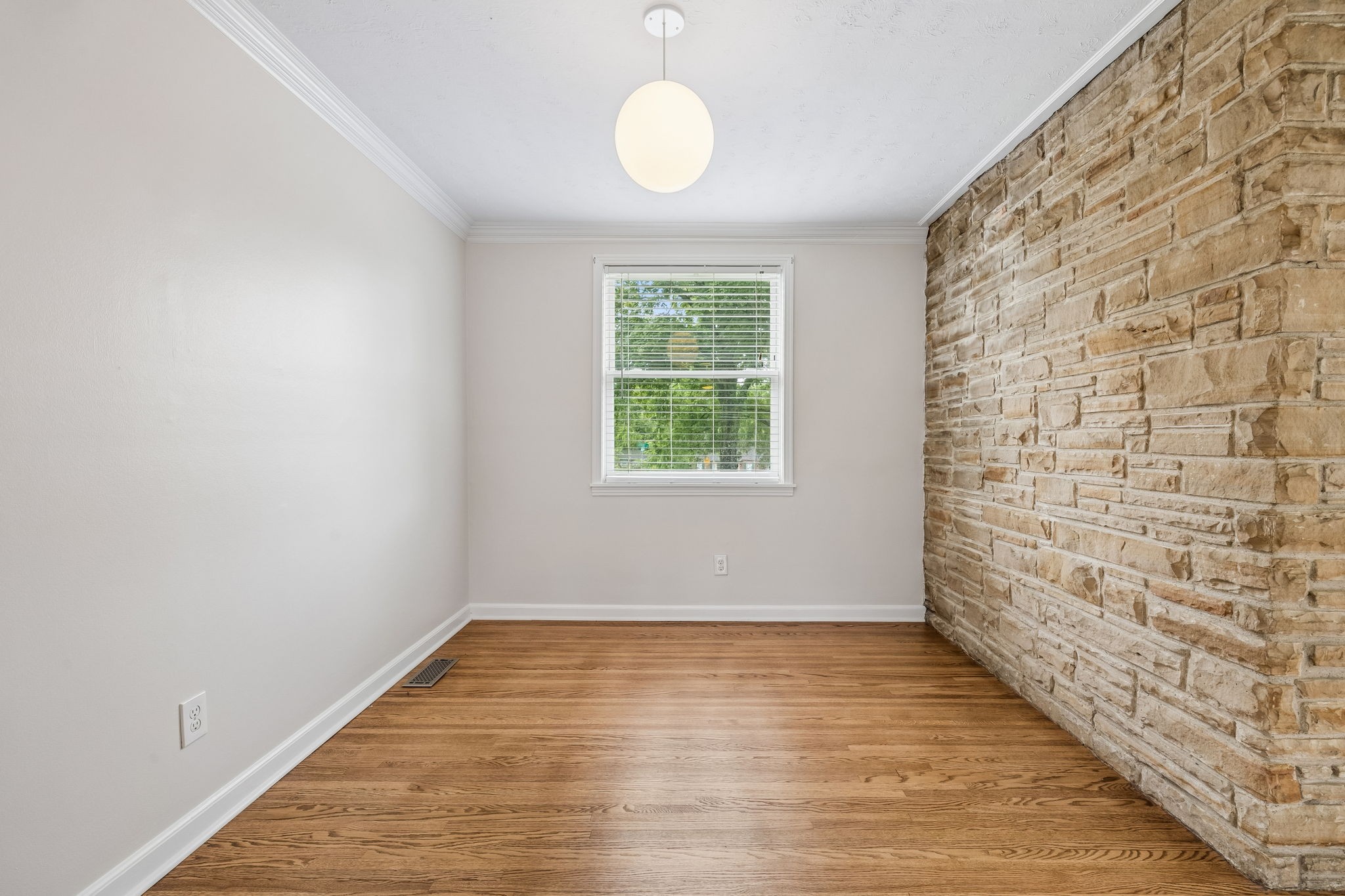 907 Joyce Lane Nashville TN 37216
