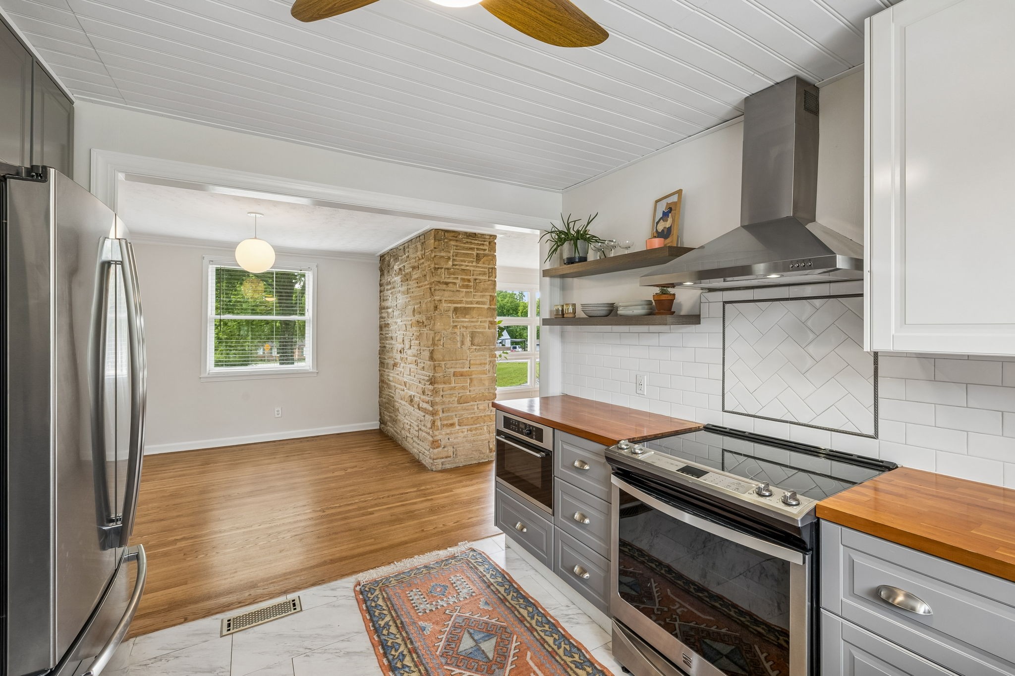 907 Joyce Lane Nashville TN 37216