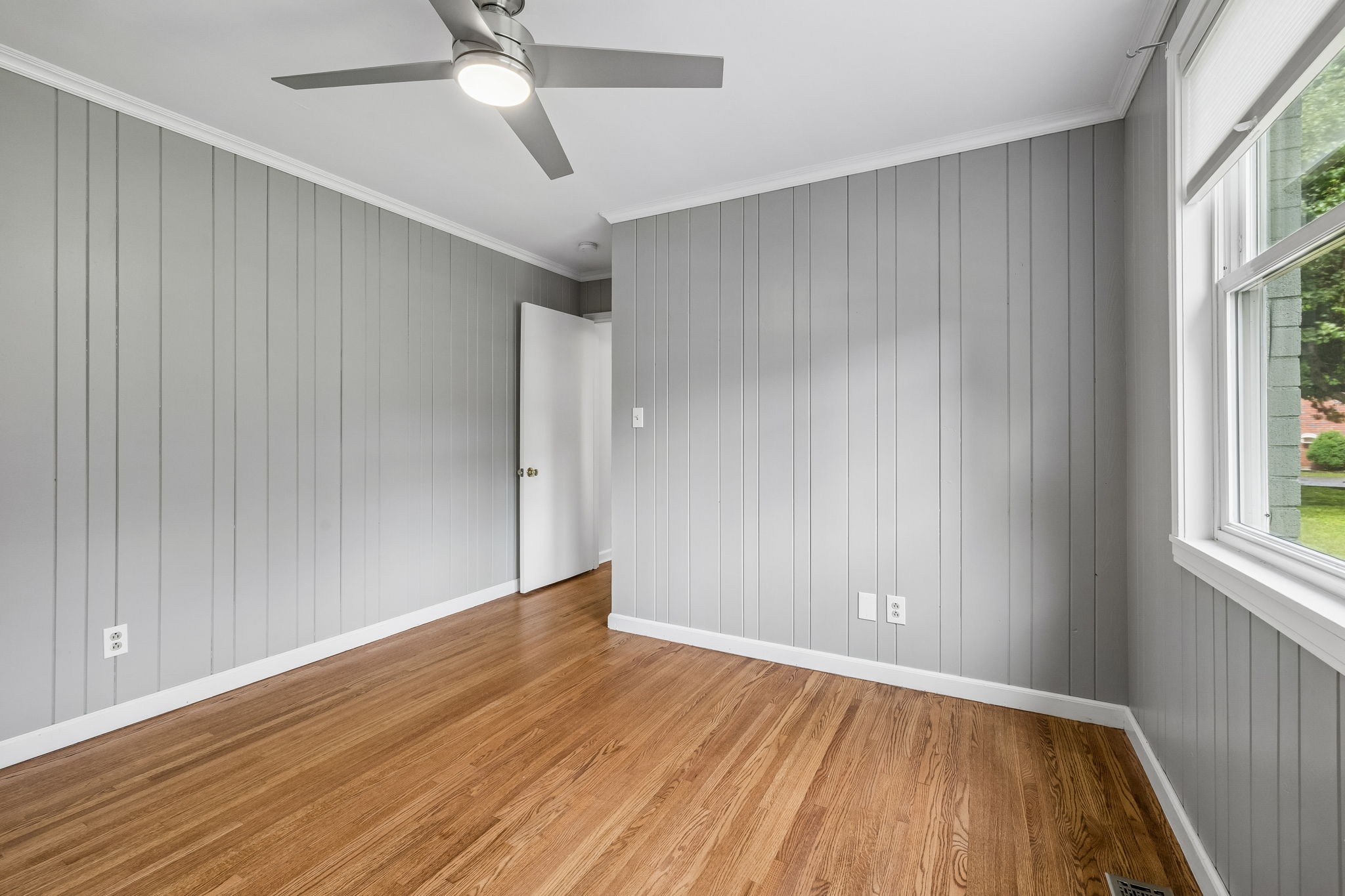 907 Joyce Lane Nashville TN 37216