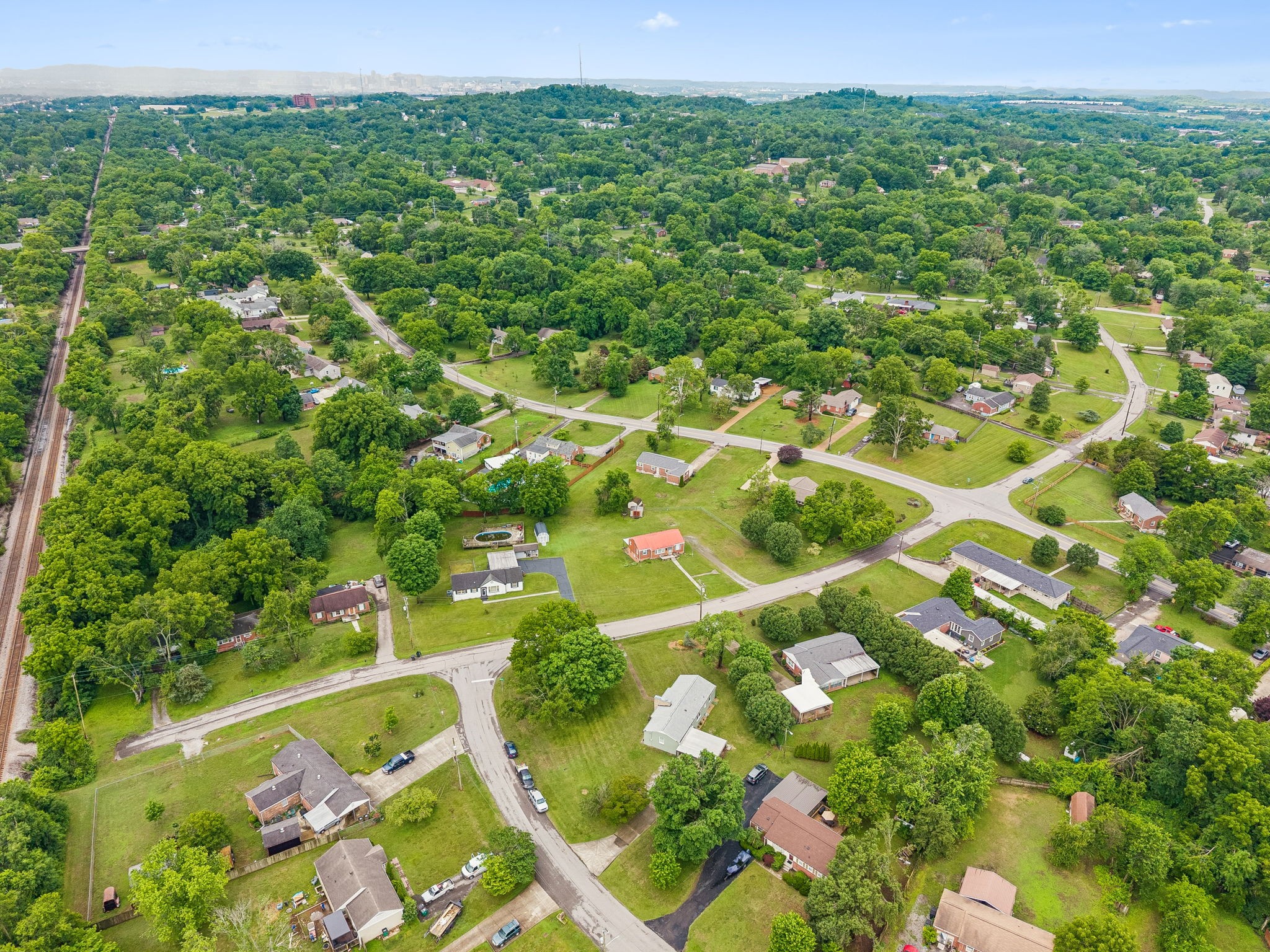 907 Joyce Lane Nashville TN 37216