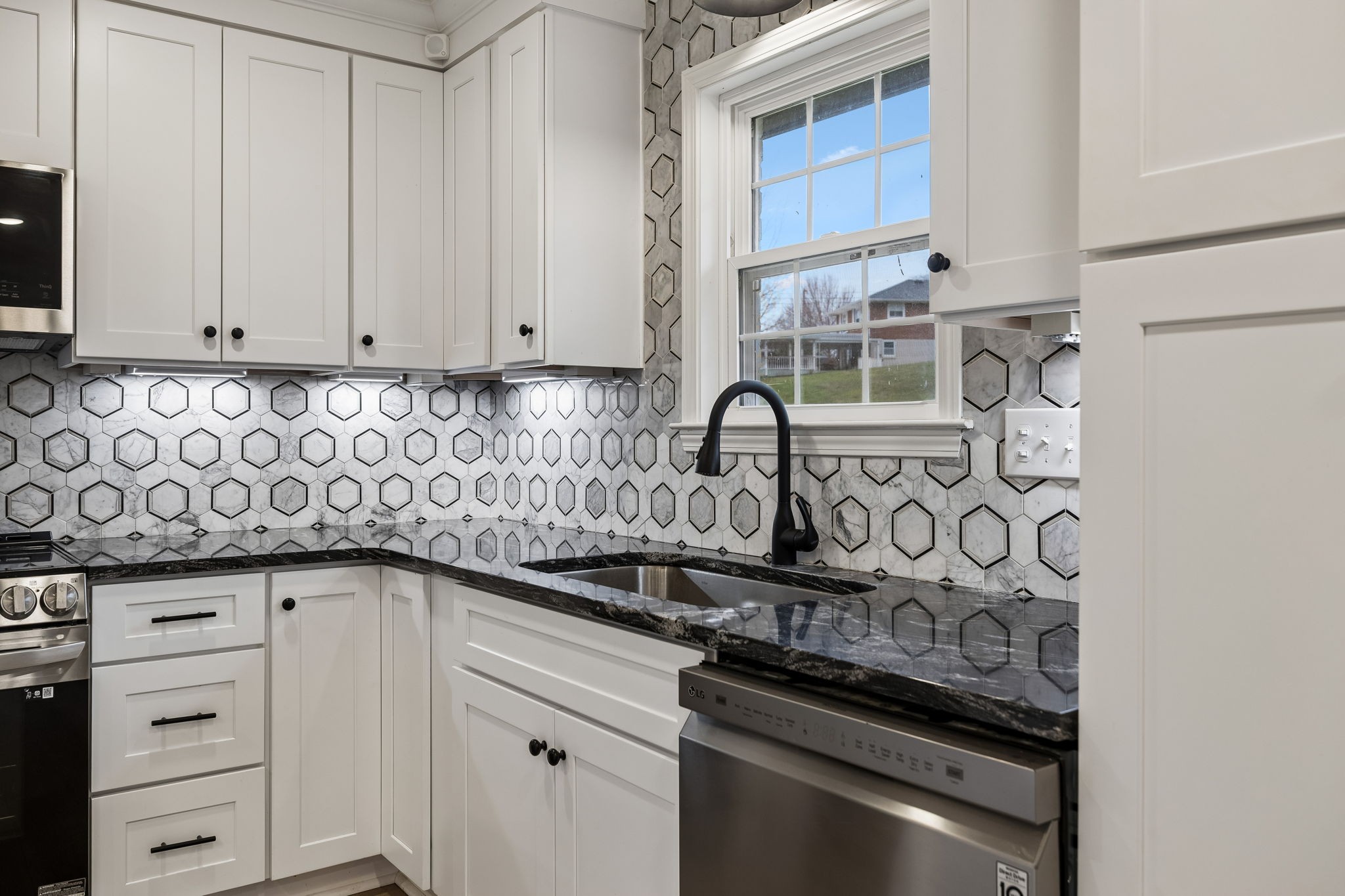 301 Carol Drive Columbia TN 38401