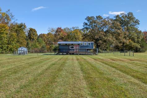 10849 Jim Cummings Highway Bradyville TN 37026