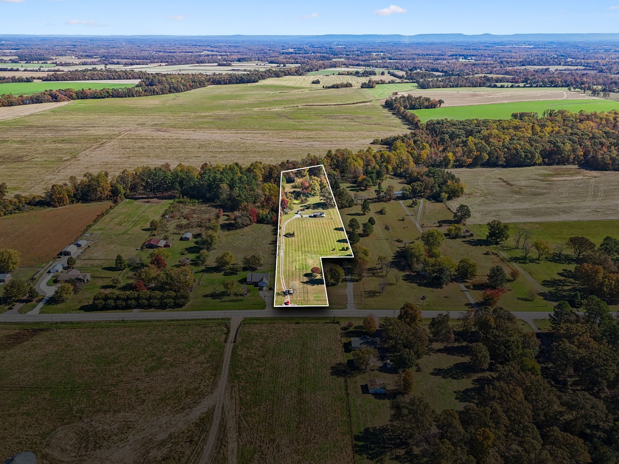 10849 Jim Cummings Highway Bradyville TN 37026