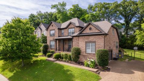 142 N Shadowhaven Way Hendersonville TN 37075