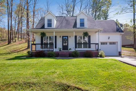 1003 Creek Bottom Road White Bluff TN 37187