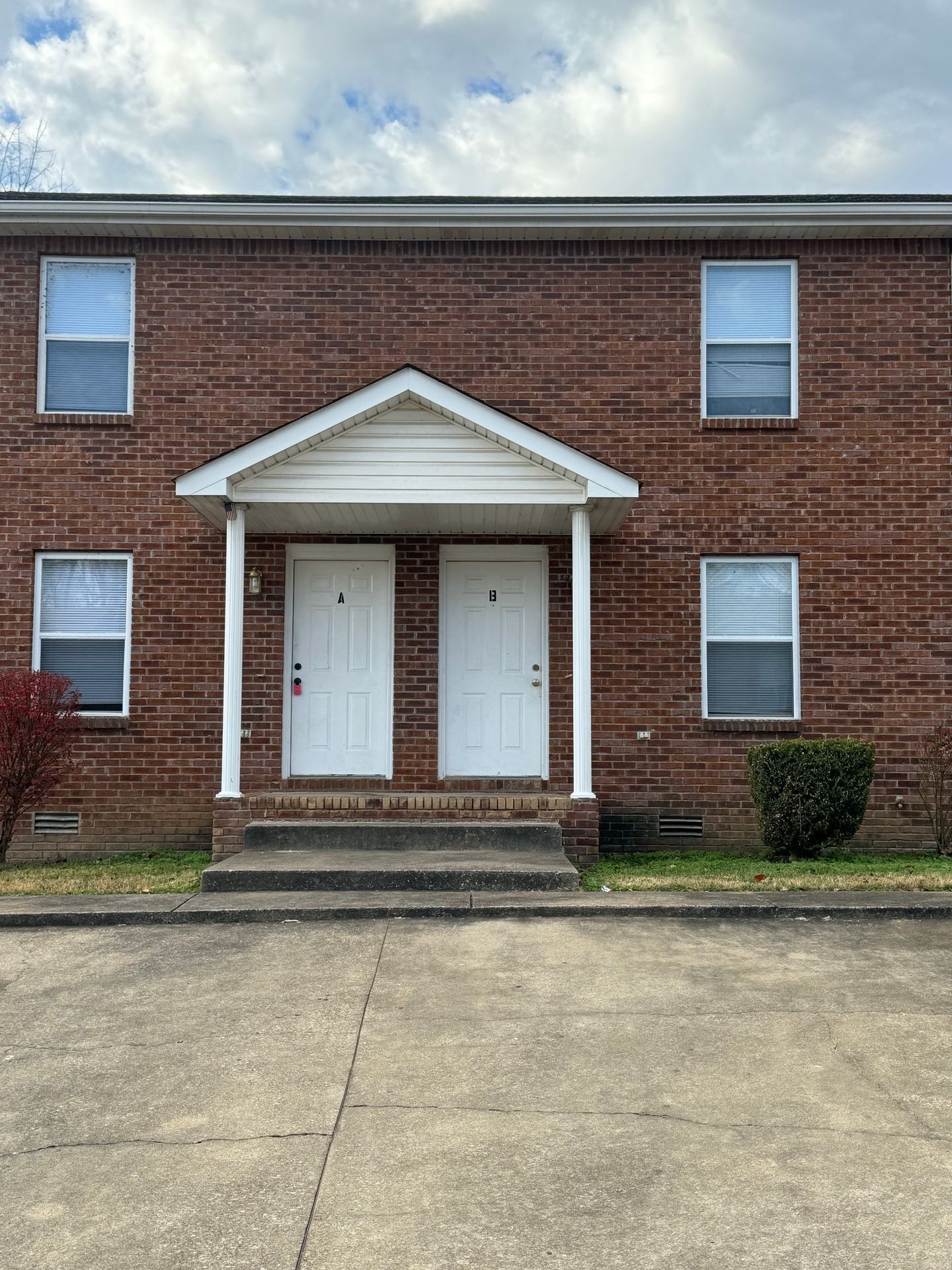 1720 Baltimore Clarksville TN 37043