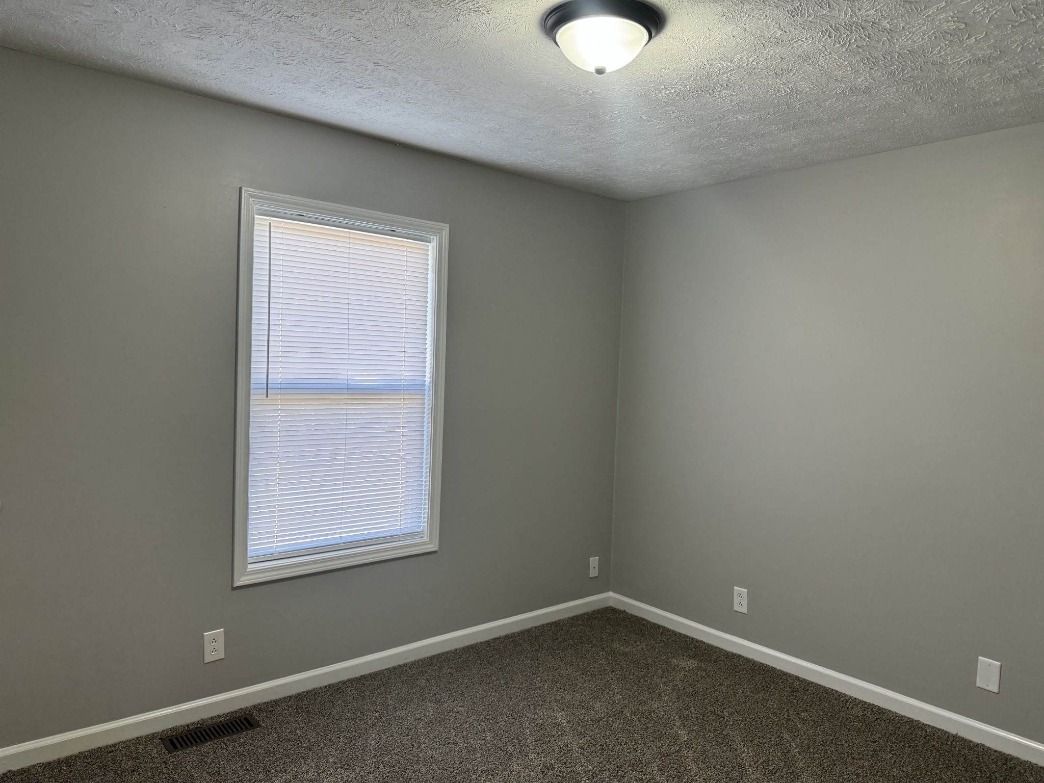 1720 Baltimore Clarksville TN 37043