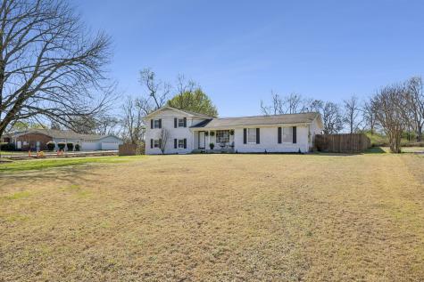 239 Sterling Road Hendersonville TN 37075