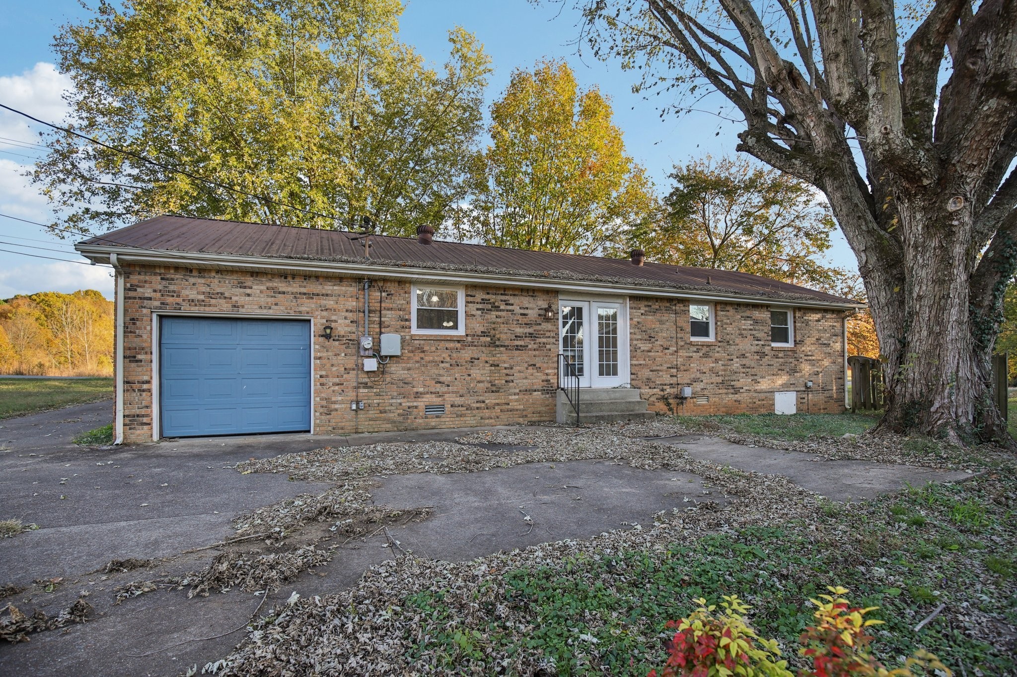 2142 Old Russellville Pike Clarksville TN 37043