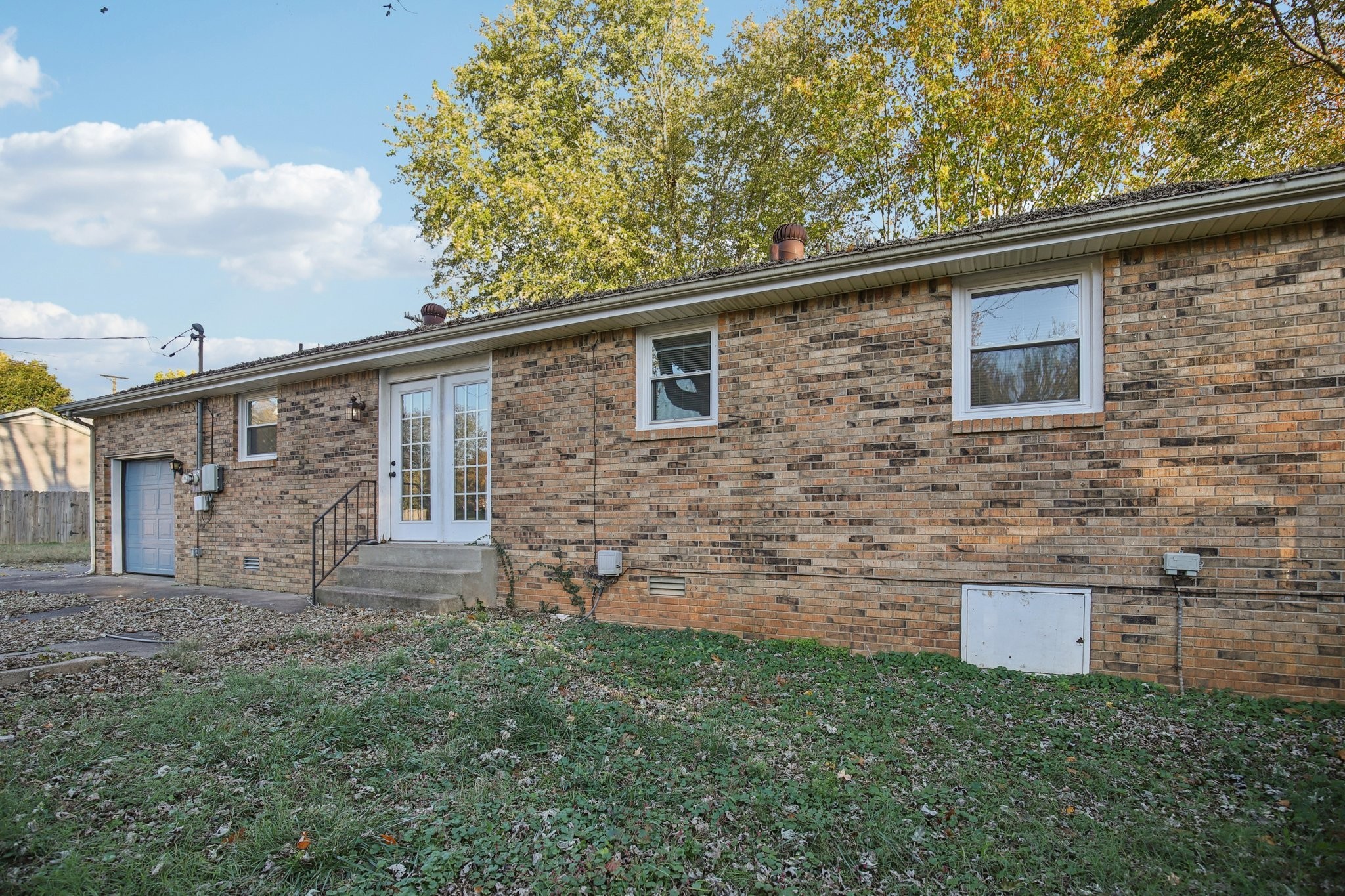 2142 Old Russellville Pike Clarksville TN 37043