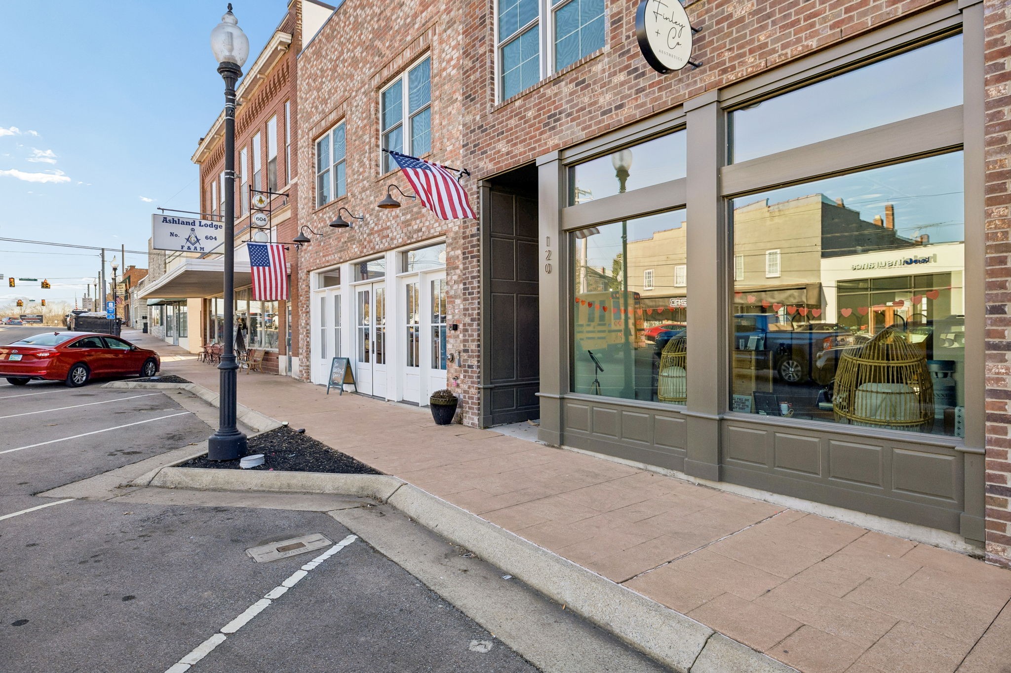 120 N Main Street Ashland City TN 37015