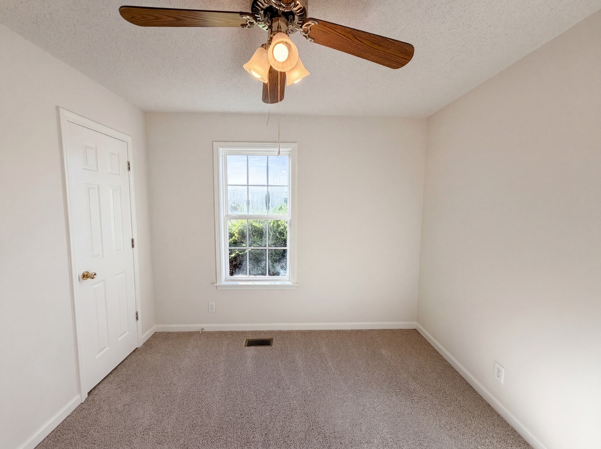 3748 Churchplace Avenue Clarksville TN 37040