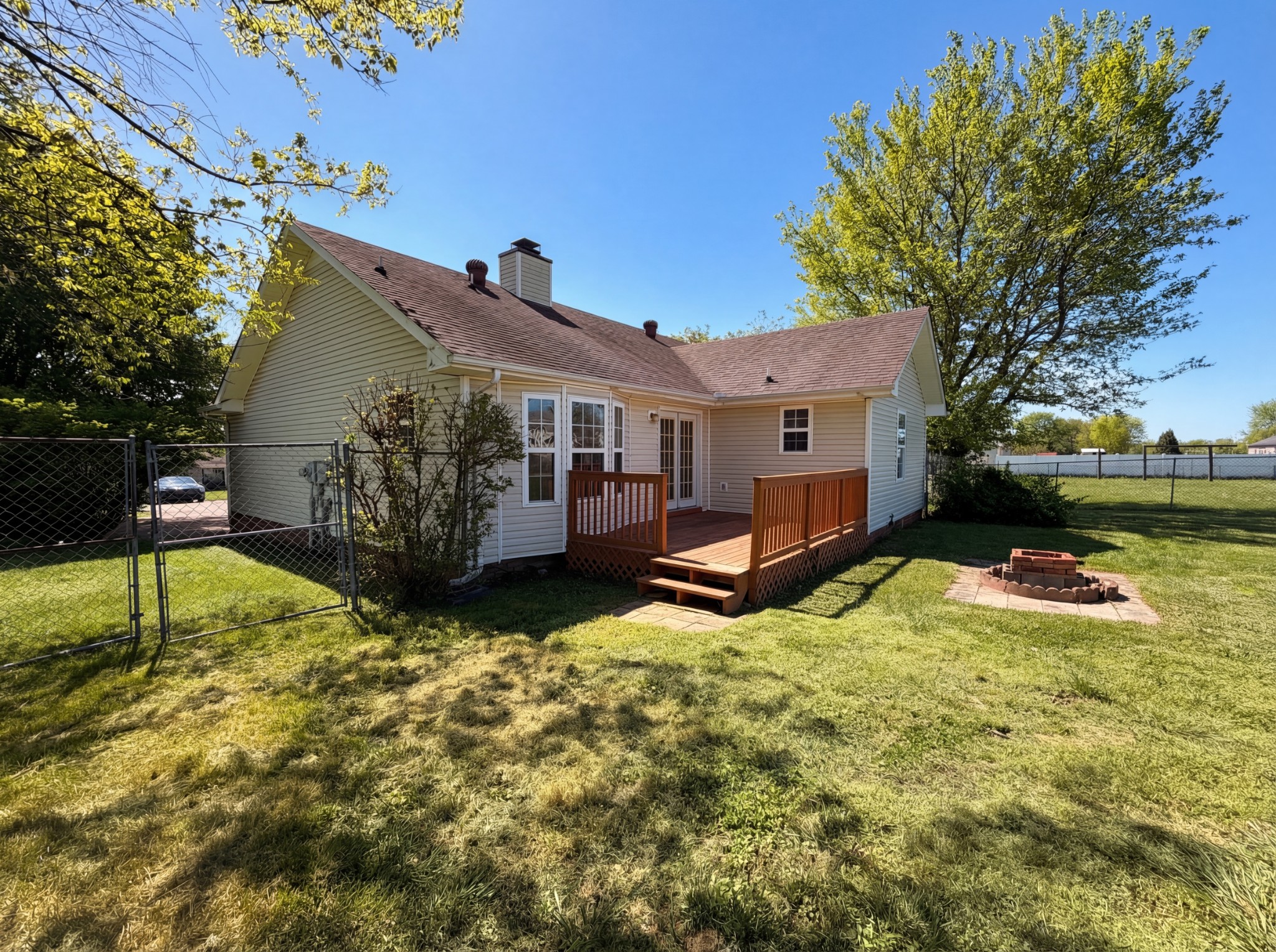 3748 Churchplace Avenue Clarksville TN 37040