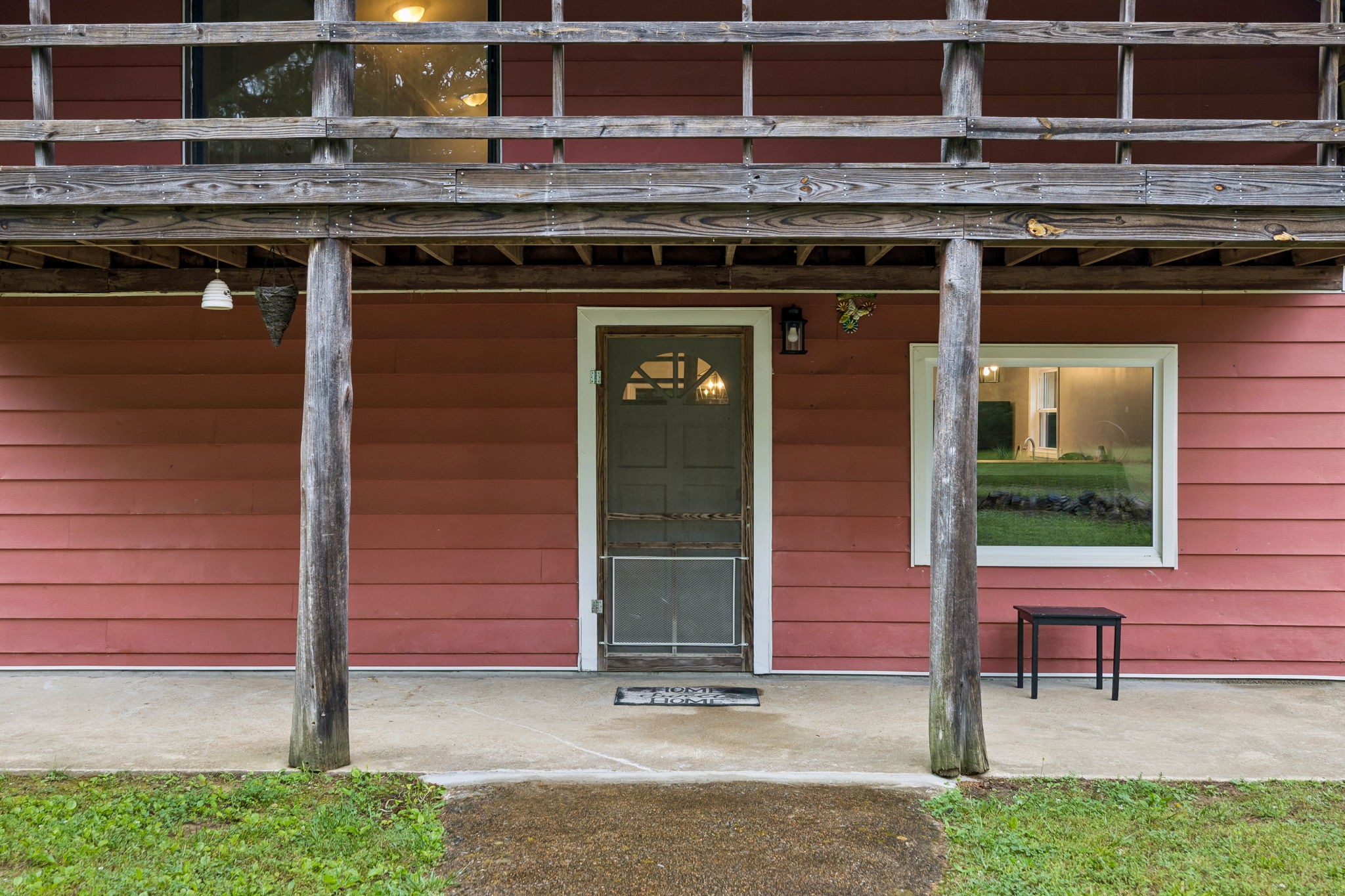 121 Hannah Road Summertown TN 38483
