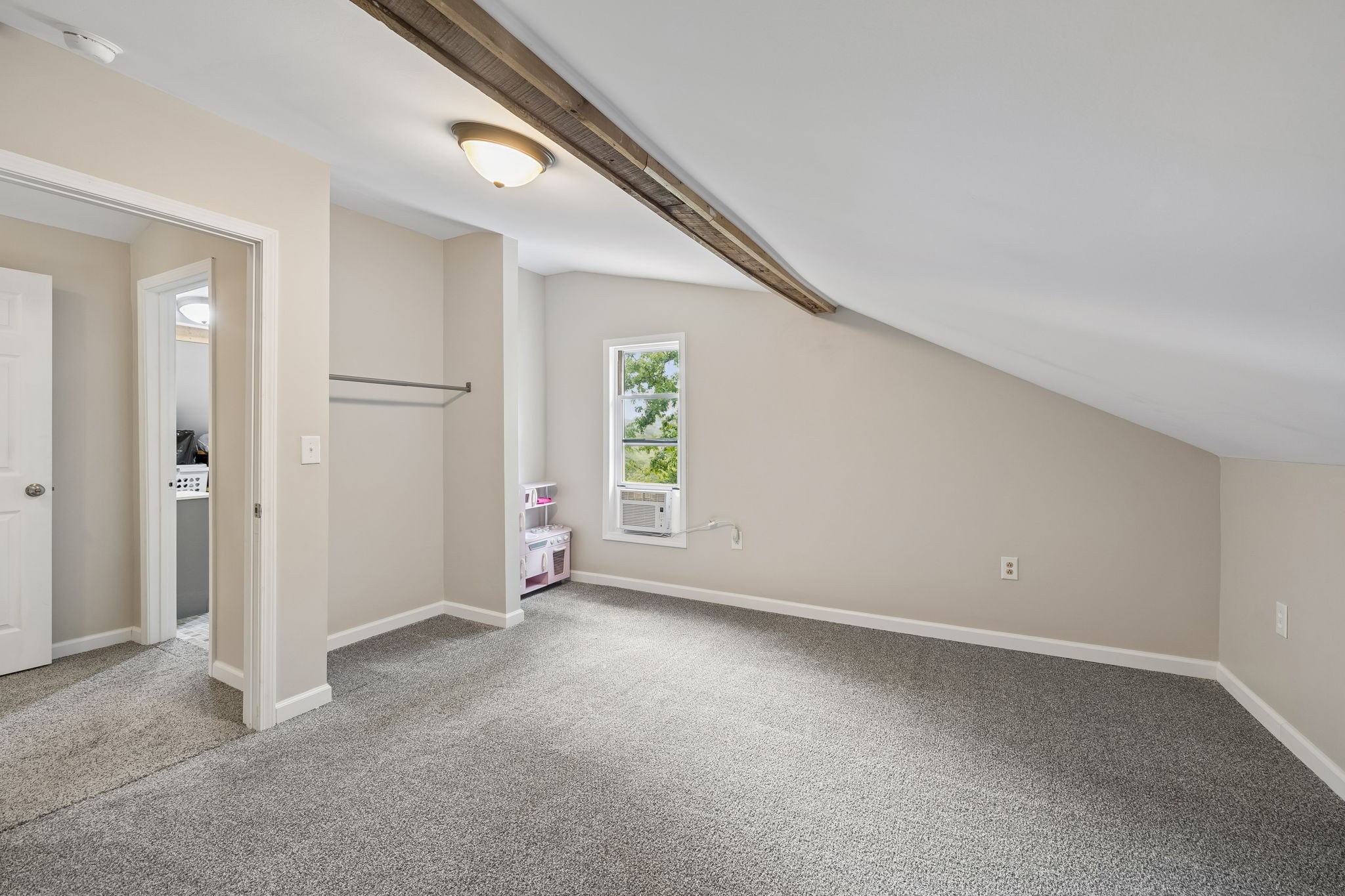 121 Hannah Road Summertown TN 38483