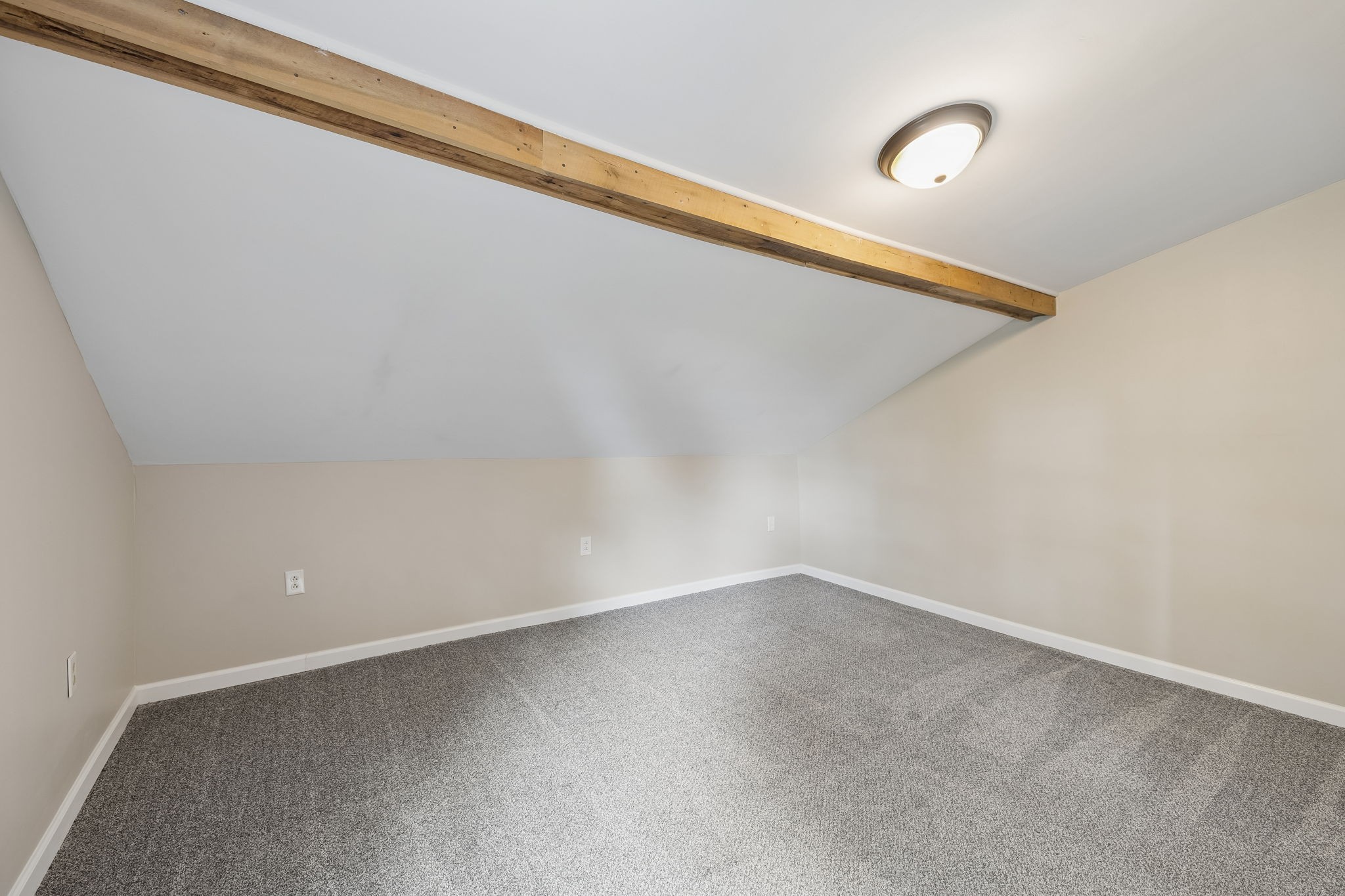 121 Hannah Road Summertown TN 38483