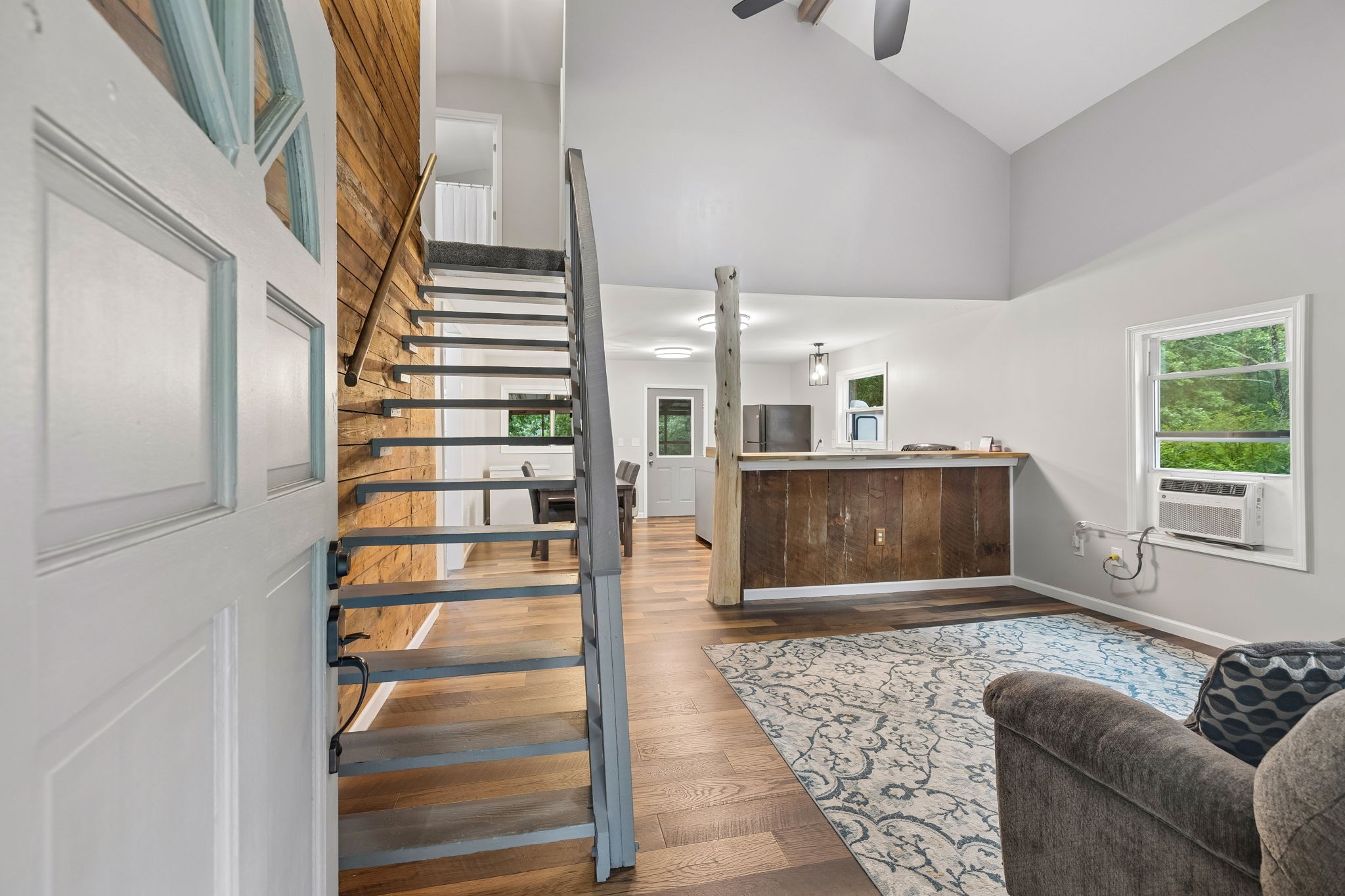 121 Hannah Road Summertown TN 38483