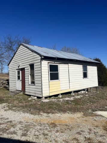 697 Club Springs Road Buffalo Valley TN 38548
